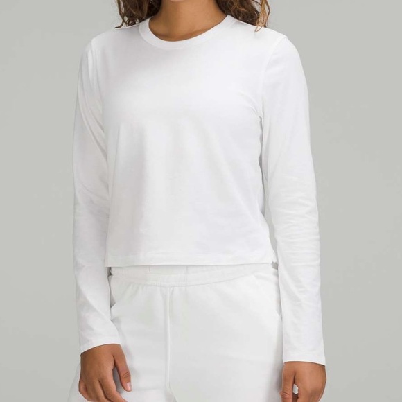 lululemon athletica Tops - Lululemon Womens Classic Fit Cotton Blend Long Sleeve Tee White Shirt W3FGES